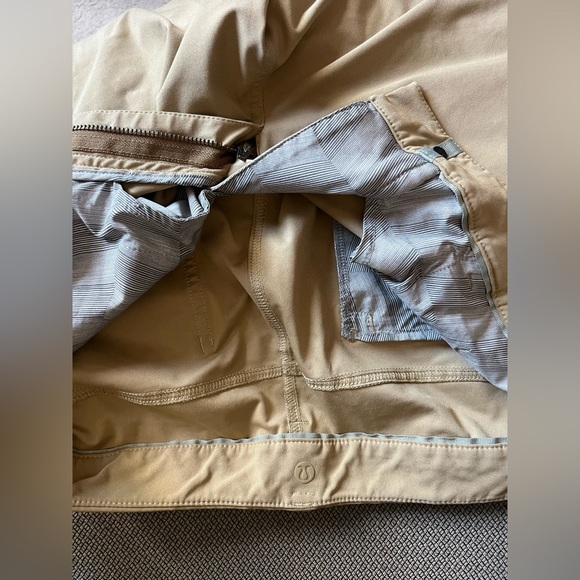 Lululemon Commission Pants - Picture 3 of 3